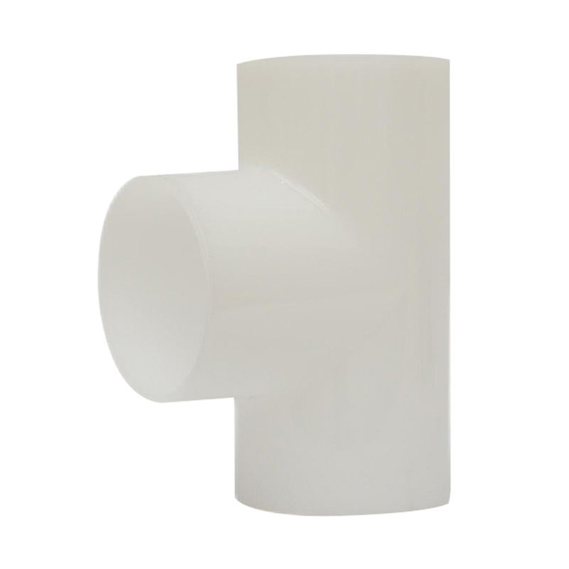 PVDF T-kus na tupo DN15-100 GB Standardní